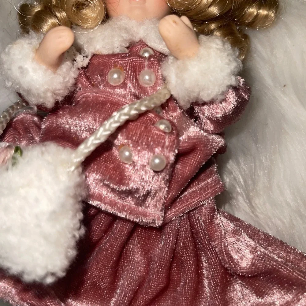 Vintage Dillard's Trimmings Winter Girl Ornament Pink‎ Velvet Coat w/ Box